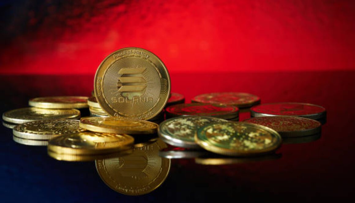 Solana Futures Market Surges As Open Interest Hits Record Levels, A Rally Brewing?