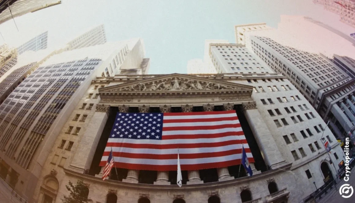 Wall Street firms like BlackRock and PGIM are sticking with mid-curve Treasuries