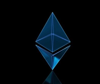 Ethereum Whales Quietly Accumulate As Stablecoin Usage Skyrockets 400%