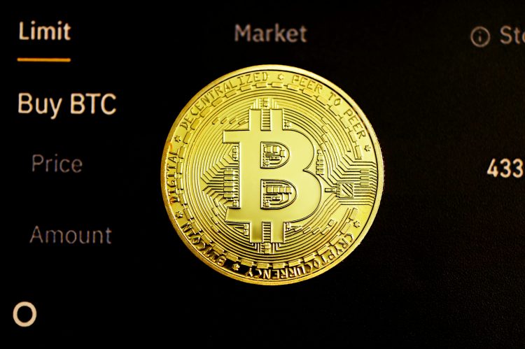 Bitcoin Adoption Is Just Getting Started — 200x Growth Possible, Tom Lee Says