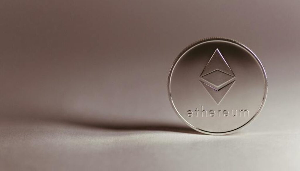 Ethereum Bulls Defend $2,600 While Bears Eye A Deeper Macro Flush