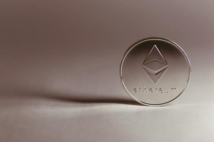 Ethereum Bulls Defend ,600 While Bears Eye A Deeper Macro Flush
