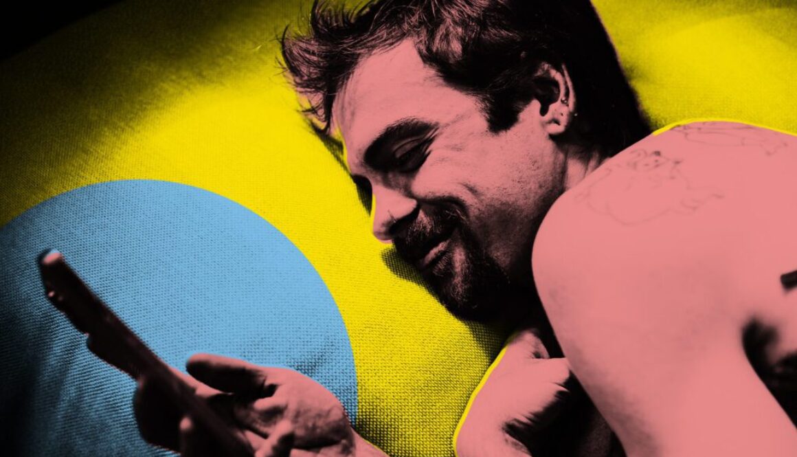 Paper Finds That Leading AI Chatbots Like ChatGPT and Claude Remain Incredibly Sycophantic, Resulting in Twisted Effects on Users