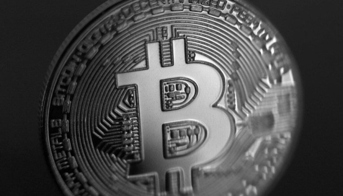 Bitcoin Rejection Sparks Caution: Is The Rally Losing Steam?