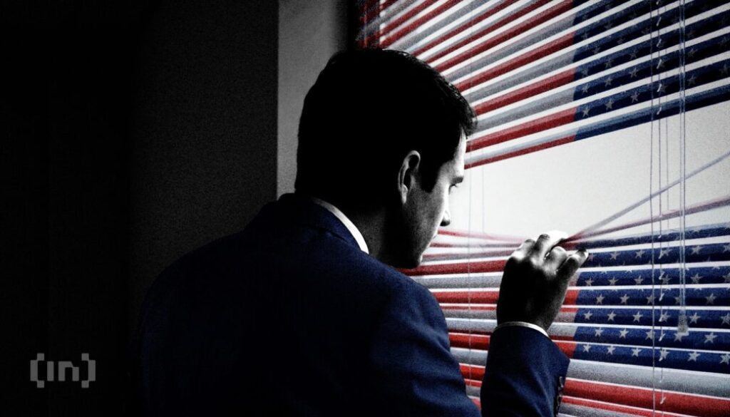 Senator Moreno Vows to ‘Break the Cartel’ as Banks Panic Over CLARITY Act Stablecoin Yields