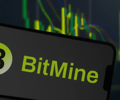 Tom Lee forecasts Ethereum at $12,000 while Bitmine sits on billions in paper losse