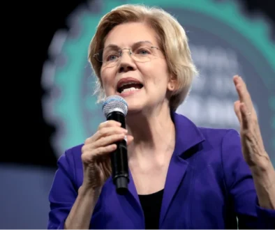 Elizabeth Warren pushes SEC to delay SpaceX IPO as valuation debate intensifies