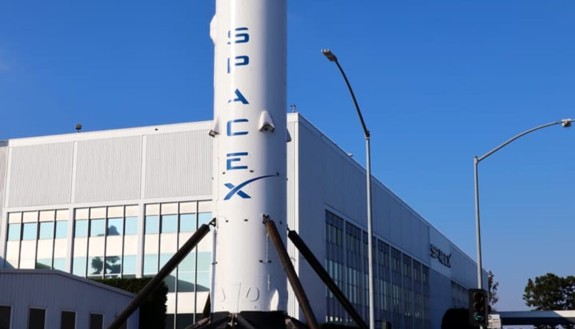 SpaceX, Tesla to Spend $16.8B on Terafab Chip Factory in Texas