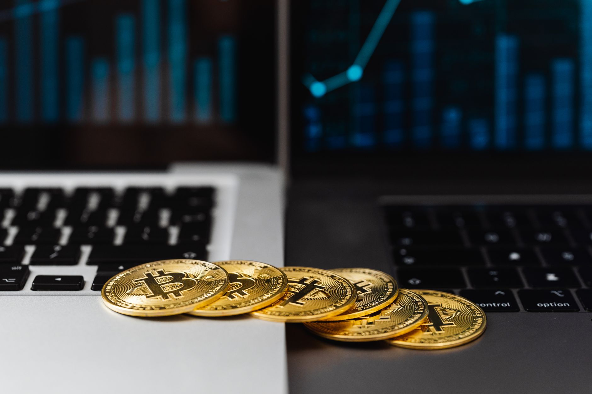 On-chain trackers flag 6 million in outflows from Bitget wallets as users report withdrawal blocks