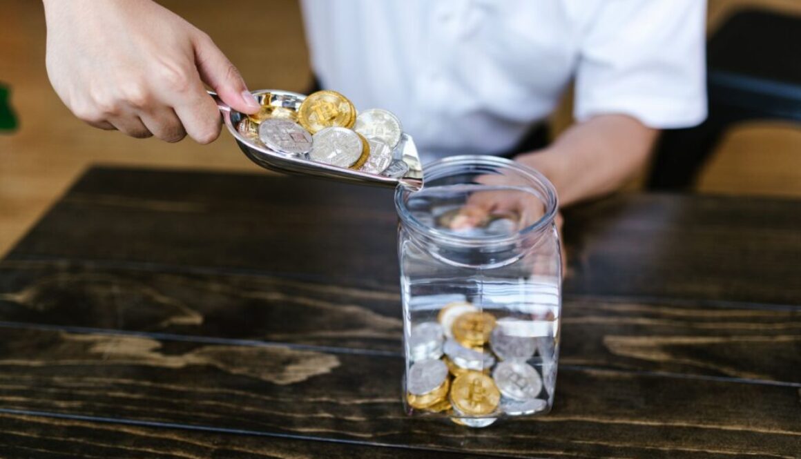Hong Kong stablecoin adoption trails far behind after four months of licensing