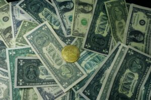 Trump administration plans international push for dollar stablecoins to support Treasury demand