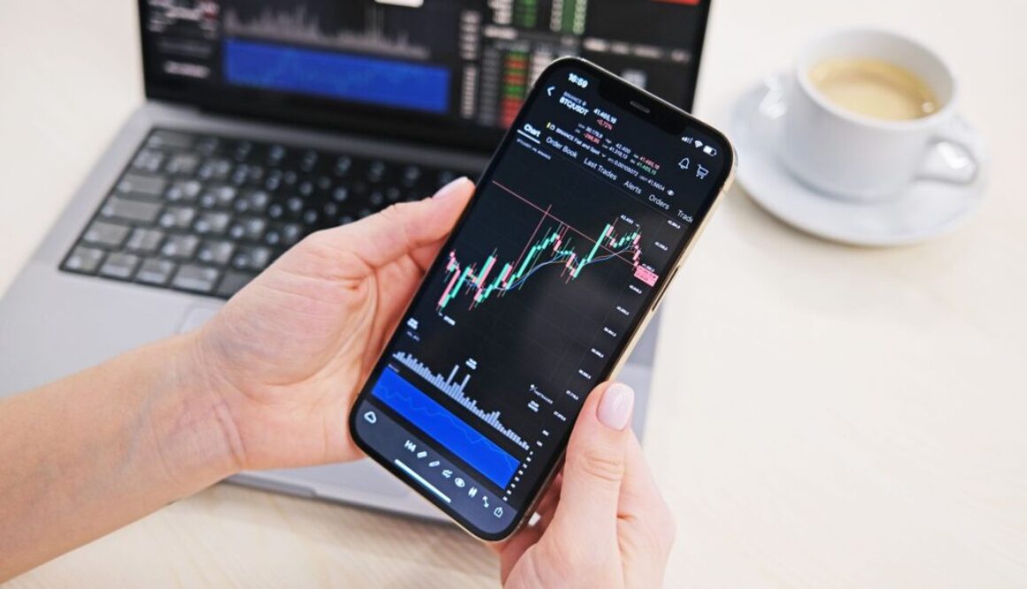 WOO X launches MiCA-compliant European exchange with Kraken infrastructure