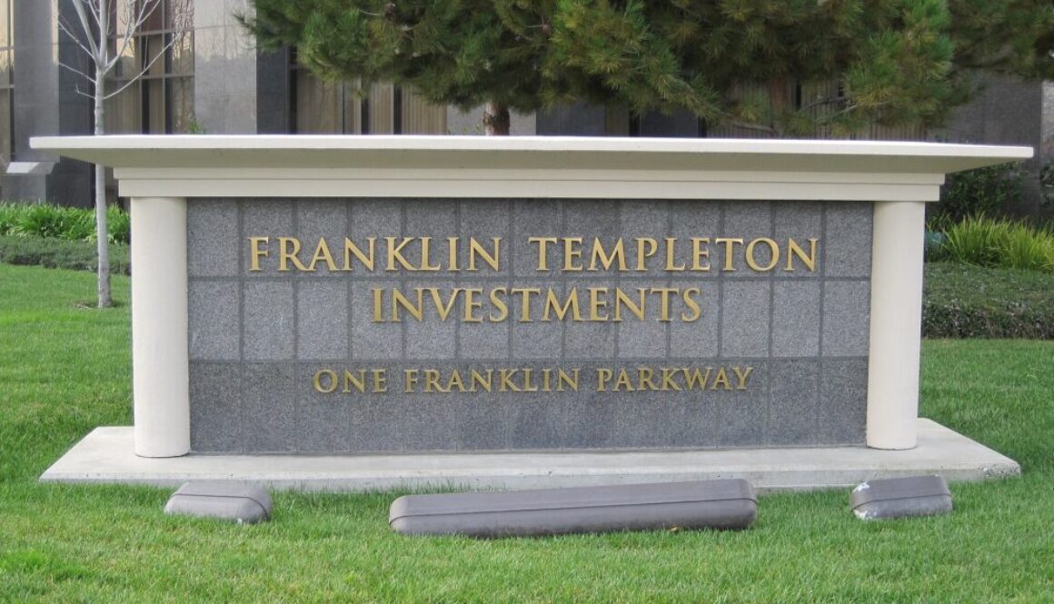 Franklin Templeton Investments sign at the company headquarters campus in San Mateo, California